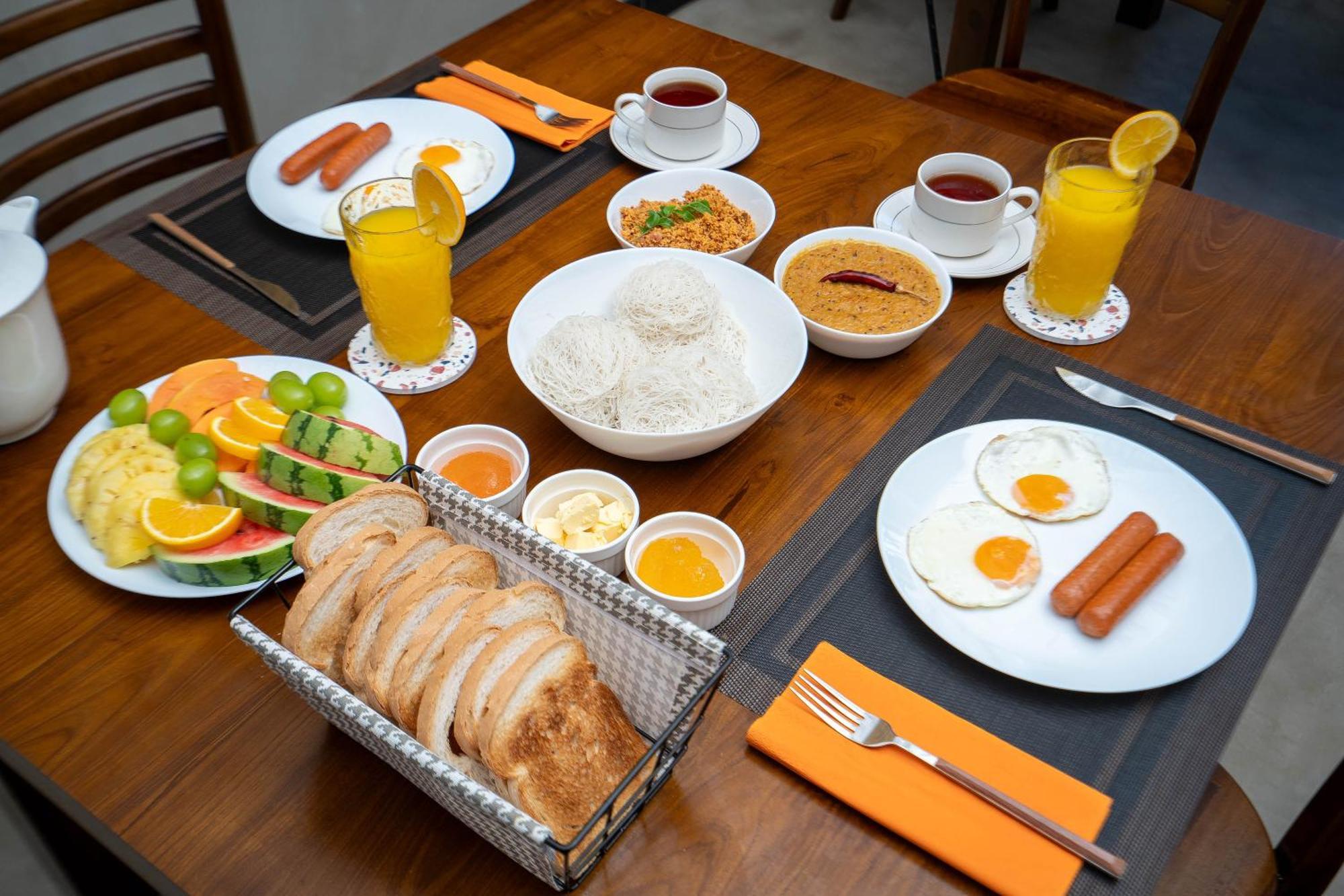 Hasthri Boutique Red Chalet In Ahangama With Pool Near Beach Ngoại thất bức ảnh